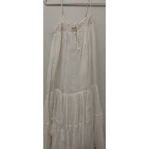 White bohemian dress